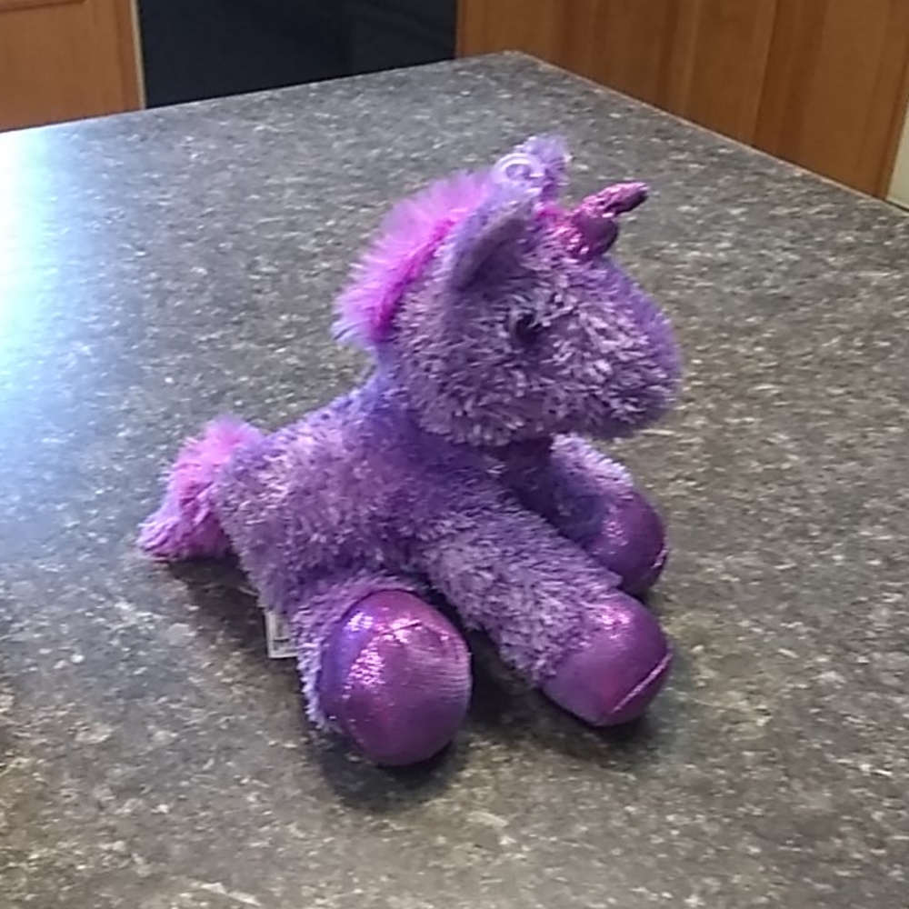 Toy - Picture 2 of 4